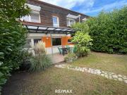 Modernisiertes wunderschönes Reihenhaus mit überdachter...