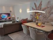 Modernized bungalow with garden & garage in quiet...