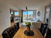 Moderno 2 ambientes c/cochera y terraza privada. Chauvin