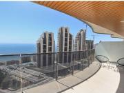 Moderno apartamento con vistas al mar en Benidorm