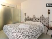Moderno apartamento de 1 dormitorio con aire...