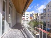 Moderno apartamento de 2 quartos para alugar em Lisboa