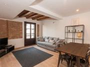 Apartamento de 3 dormitorios en alquiler en El Raval,...