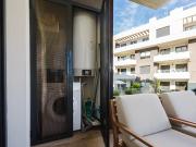 Moderno Apartamento en Orihuela Costa con Piscina y Terraza
