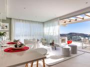 Moderno Apartamento en Planta Baja con Jardín y Piscina...