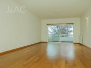 Moderno Apartamento T3 para Arrendar, Parque de São Domingos