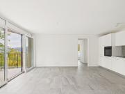 Moderno appartamento 3.5 locali con terrazza e locale...