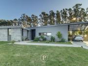 Moderno Chalet en Barrancas de san benito