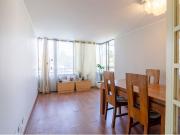 ¡Moderno depa en Ñuñoa con balcón y piscina!