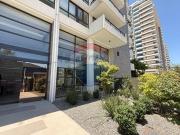 ¡Moderno Departamento en Macul: 2D+2B, Piscina!