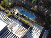 Moderno departamento en pinamar con piscina y cochera