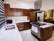 MODERNO DEPARTAMENTO EN RENTA AMUEBLADO FRENTE A CLUB...