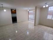 ¡Moderno Departamento Flat En Primer Piso Con Balcón...