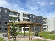 ¡Moderno Depto en Lampa con Piscina y Balcón!