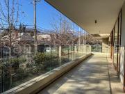 Moderno Depto en Vitacura con Terraza, 2 E – Excelente...