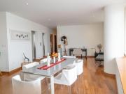 Moderno Dúplex con Vista Directa al Mar en Venta,...