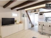 Moderno estudio en alquiler en Atocha