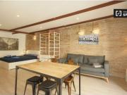 Moderno estudio en alquiler en El Raval, Barcelona