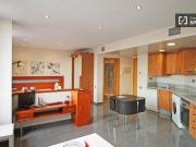 Moderno estudio en alquiler en El Raval, Barcelona