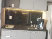 Moderno, lindo mobiliado