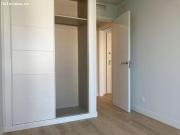 ¡Moderno Piso en Cuatro Caminos con Piscina y Garaje! ?