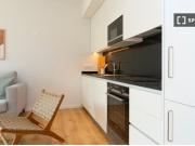 Moderno piso totalmente equipado cerca de la Estación de...