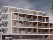 Moderno T1+1 com Garagem, Varanda com Vista Mar no...