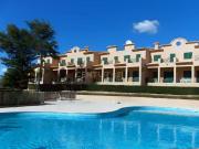 Moderno T2 em Condomínio Privado c/ piscina Albufeira