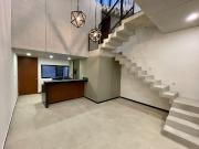 Moderno Townhouse con alberca en renta