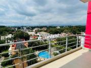 MODERNO Y CÉNTRICO DEPARTAMENTO DE DOBLE ALTURA CON...