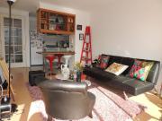 Moderno y luminoso departamento en Las Condes: confort,...