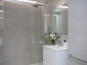 Moderno y luminoso piso en alquiler