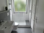 Modernsierte 2 Zimmerwohnung mit Balkon!