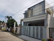 MODISH 3 STOREY HOUSE WITH POOL FOR SALE NEAR CLARK,...