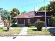 MOGOTES  AMPLIO CHALET CON GRAN PARQUE