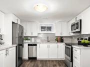 Mohawk Rd W West 5th Street Lower Unit Hamilton ON L9C...