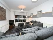 Moir St, 2 Bed Stylish Furnished Flat, Gallowgate –...