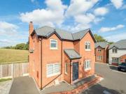 Monarchs Rise, Snitterfield, 3 Bedroom Detached