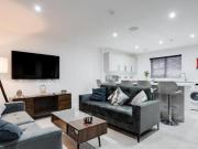 Monica Grove, Manchester, 6 Bedroom Terraced