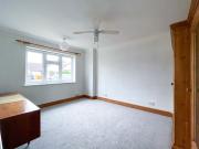 Monks Avenue, West Molesey KT8, 2 bedroom semi detached...