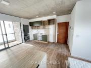 Mono equipado a mts de Libertador Nuñez