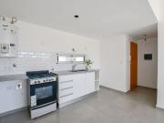 Monoambiente a estrenar en avenida La Plata