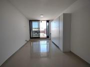 MONOAMBIENTE A LA VENTA CON BALCON Y PILETA EN EL EDIFICIO