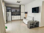 Monoambiente amoblado, equipado, balcon, EXCELENTE