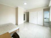 Monoambiente amplio con patio 24 meses