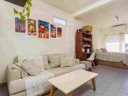 Monoambiente c/ balcón y cocina indep. en Palermo