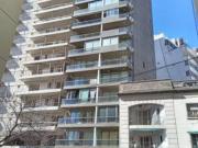 Monoambiente con balcón externo