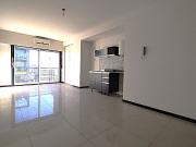 MONOAMBIENTE CON BALCÓN PISO ALTO VISTA ABIERTA