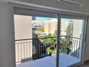 Monoambiente con balcón y Aire acondicionado