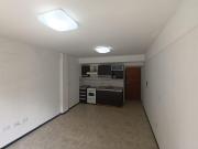 Monoambiente con cohera y baulera en Moron Sur